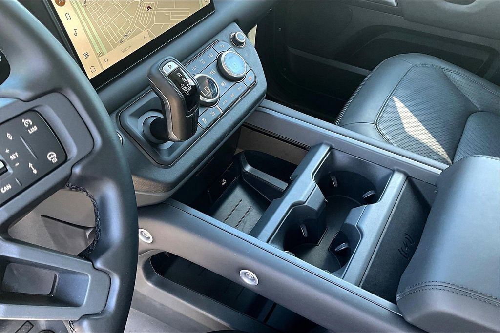 Certified 2025 Land Rover Defender 110 S AWD/4WD image 14