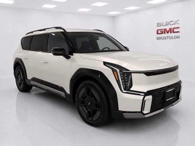 Used 2024 Kia EV9 GT-Line AWD/4WD image 4