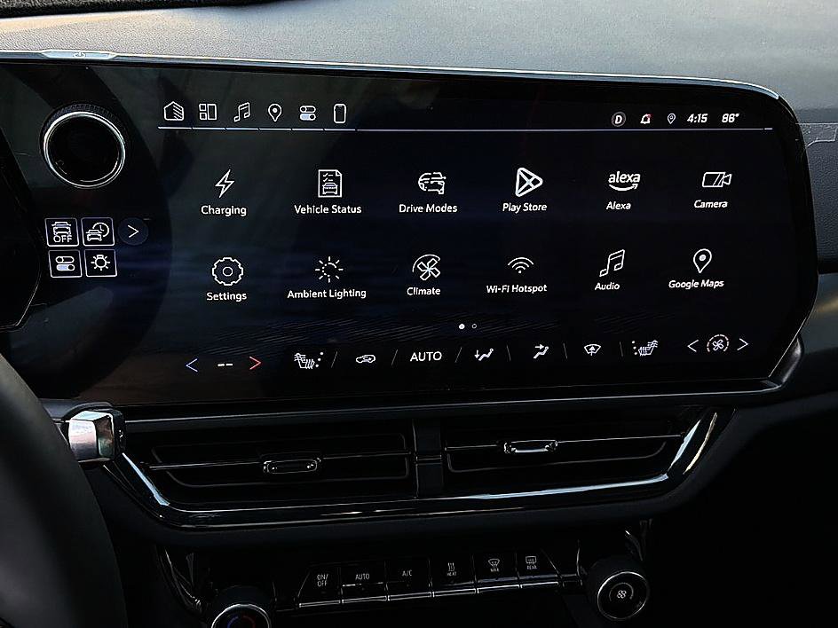 Used 2025 Chevrolet Equinox EV RS image 13