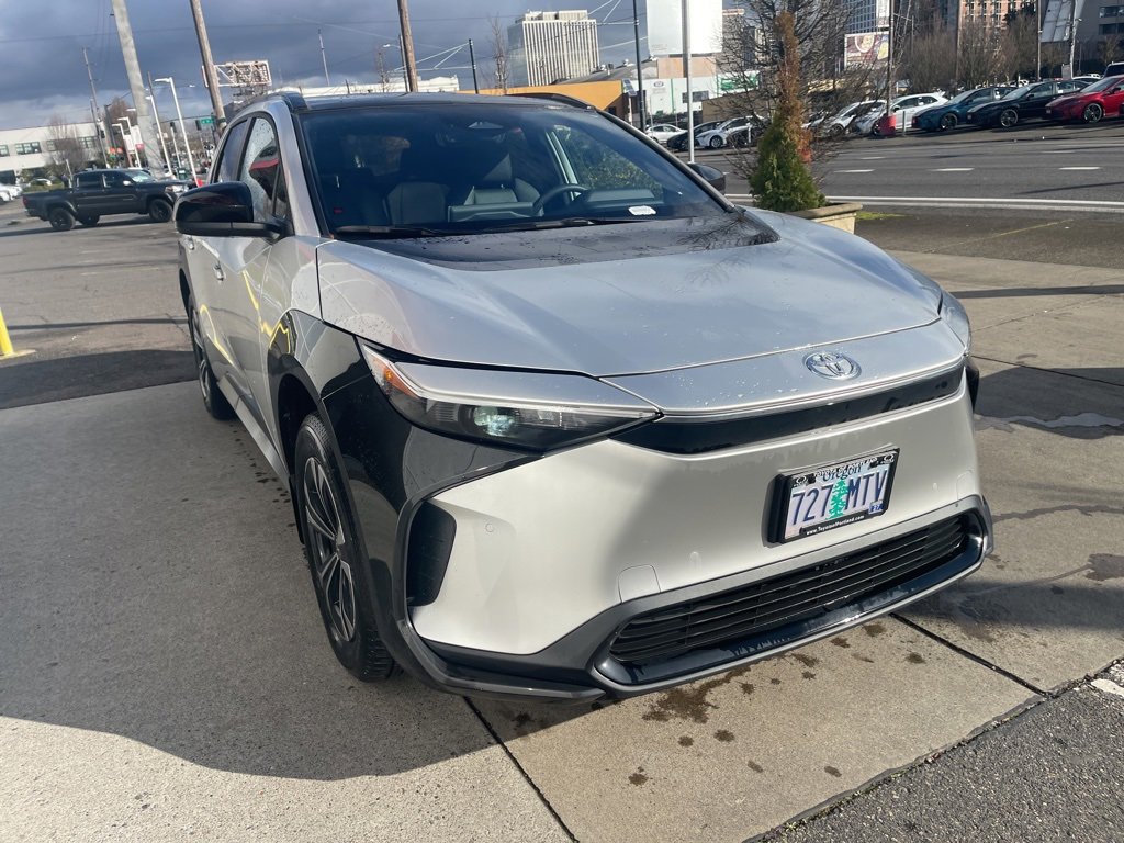 Used 2025 Toyota bZ4X FWD w/ Weather Package image 4