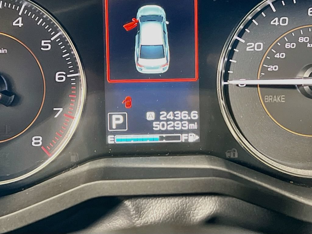 Used 2019 Subaru Crosstrek 2.0i Limited w/ Moonroof Package w/Navigation AWD/4WD image 11