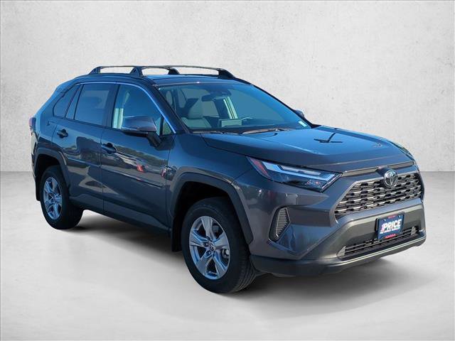 Used 2025 Toyota RAV4 XLE w/ Convenience Package FWD image 3