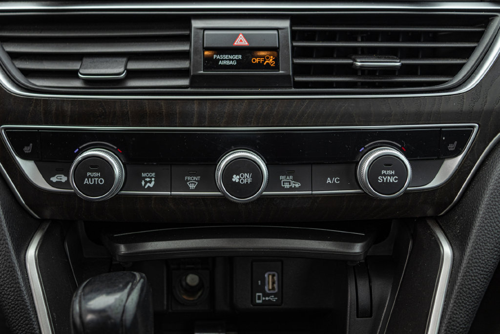 Used 2019 Honda Accord EX-L image 19