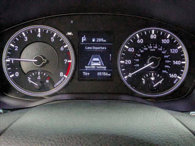 Used 2019 Hyundai Santa Fe SE image 11