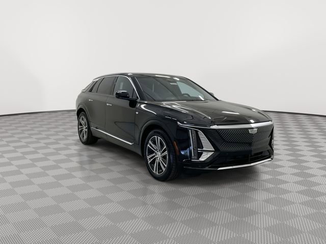 New 2026 Cadillac Lyriq Luxury image 13