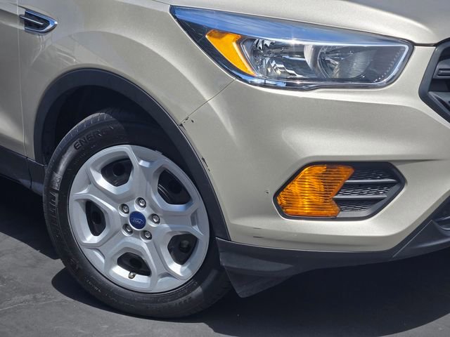Used 2017 Ford Escape S FWD image 3