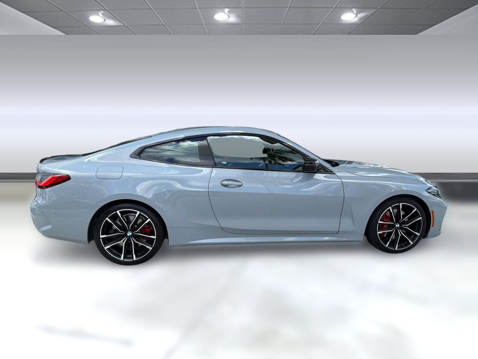 Used 2024 BMW 430i Coupe w/ M Sport Package RWD image 8