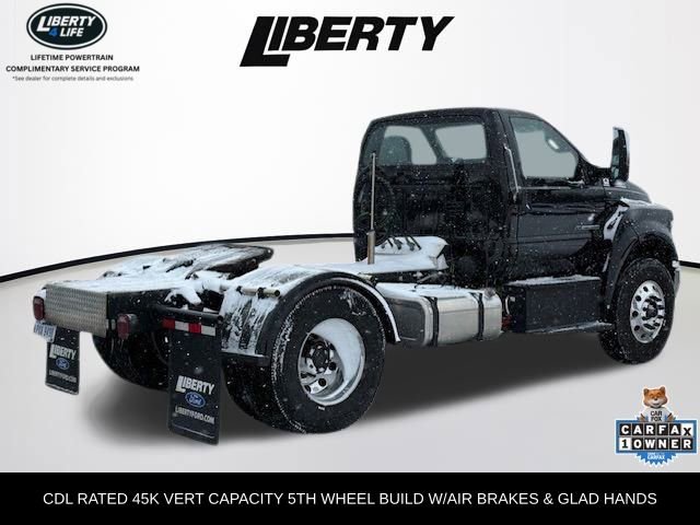 Used 2025 Ford F750 2WD Regular Cab Super Duty image 3