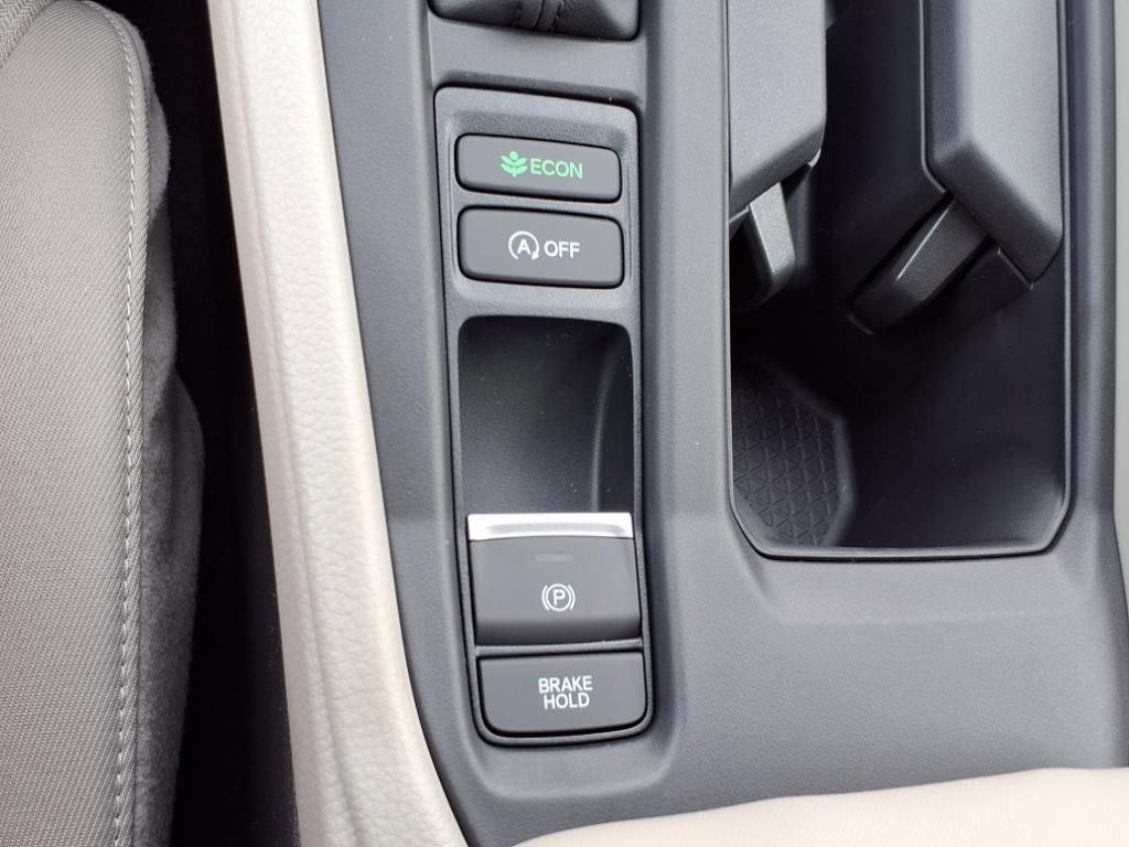 New 2025 Honda Accord SE image 21