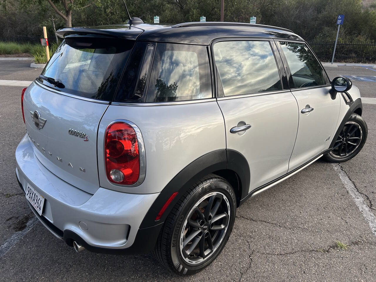 Used 2015 MINI Cooper Countryman S image 3