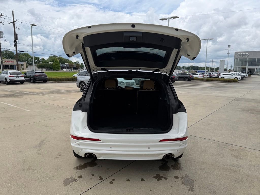 Used 2021 Lincoln Corsair Reserve w/ Equipment Group 201A FWD image 21