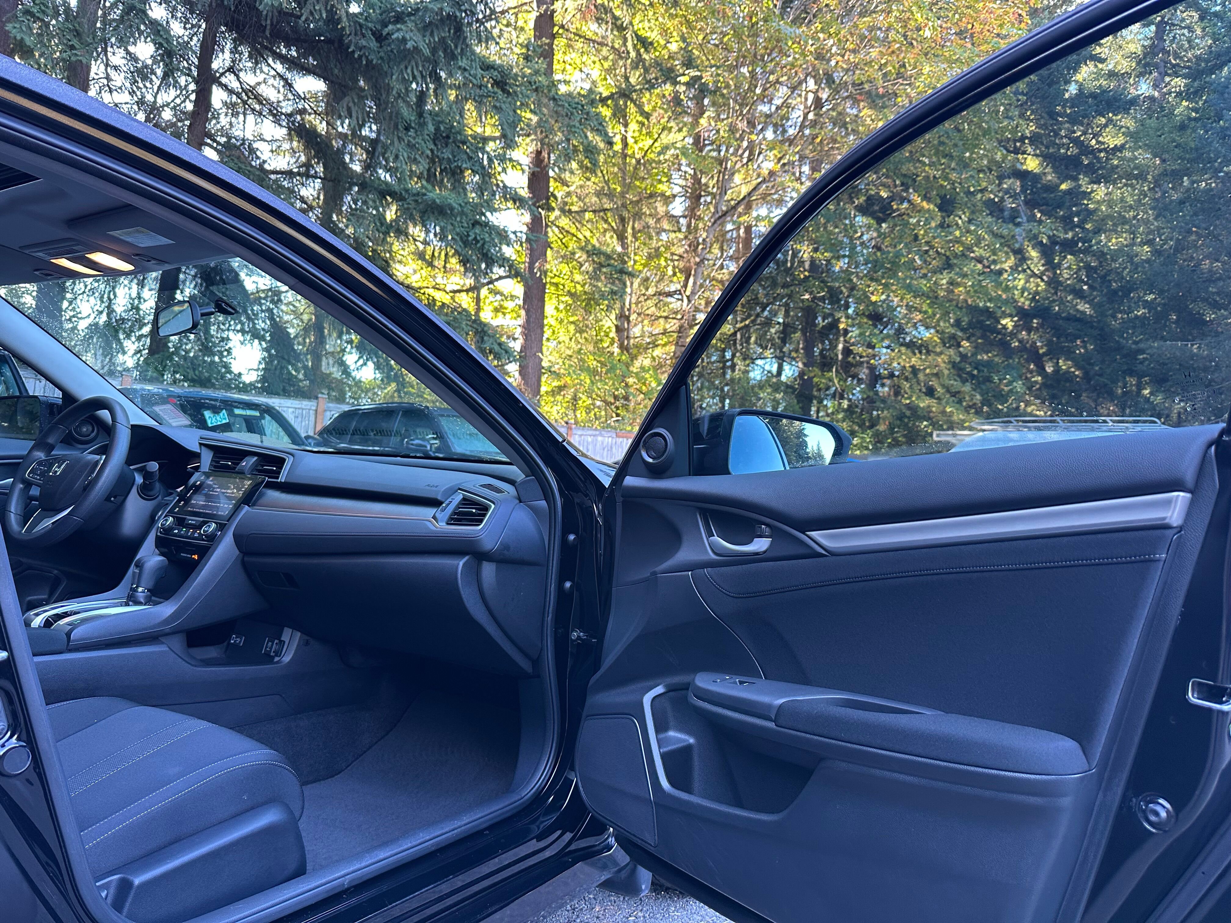 Used 2018 Honda Civic EX image 11