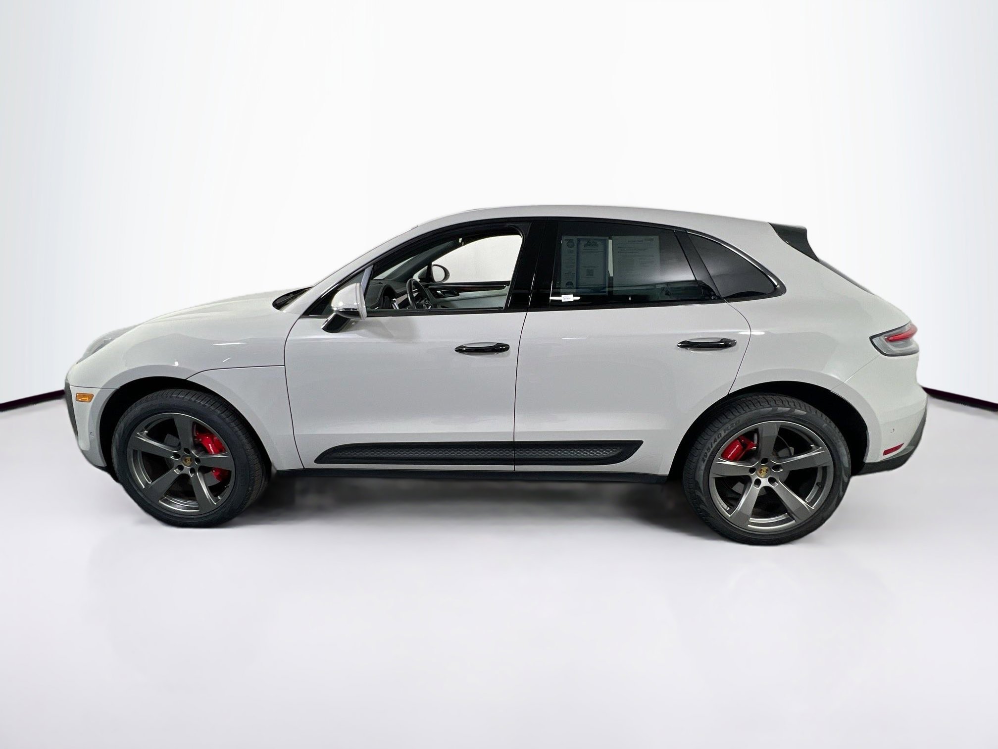 Used 2023 Porsche Macan S image 8