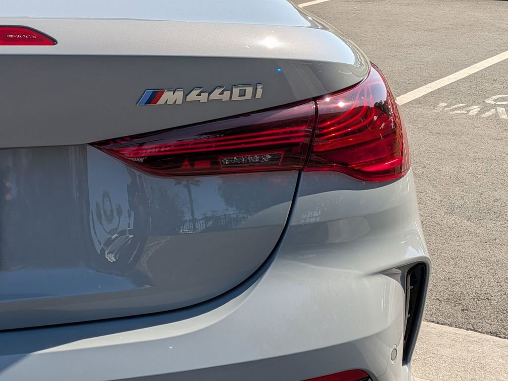 New 2026 BMW M440i Convertible image 22