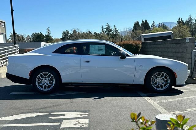 New 2025 Dodge Charger Daytona R/T w/ Quick Order Package 25M R/T AWD/4WD image 3