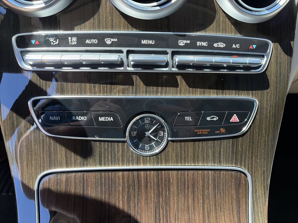 Used 2021 Mercedes-Benz C 300 Sedan image 24