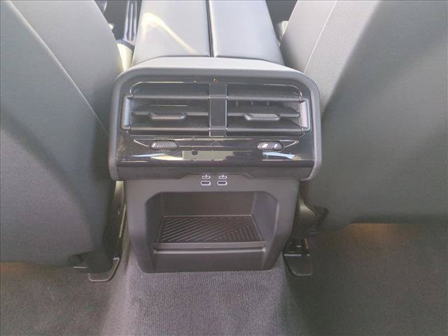 Certified 2026 BMW i5 eDrive40 w/ M Sport Package RWD image 18