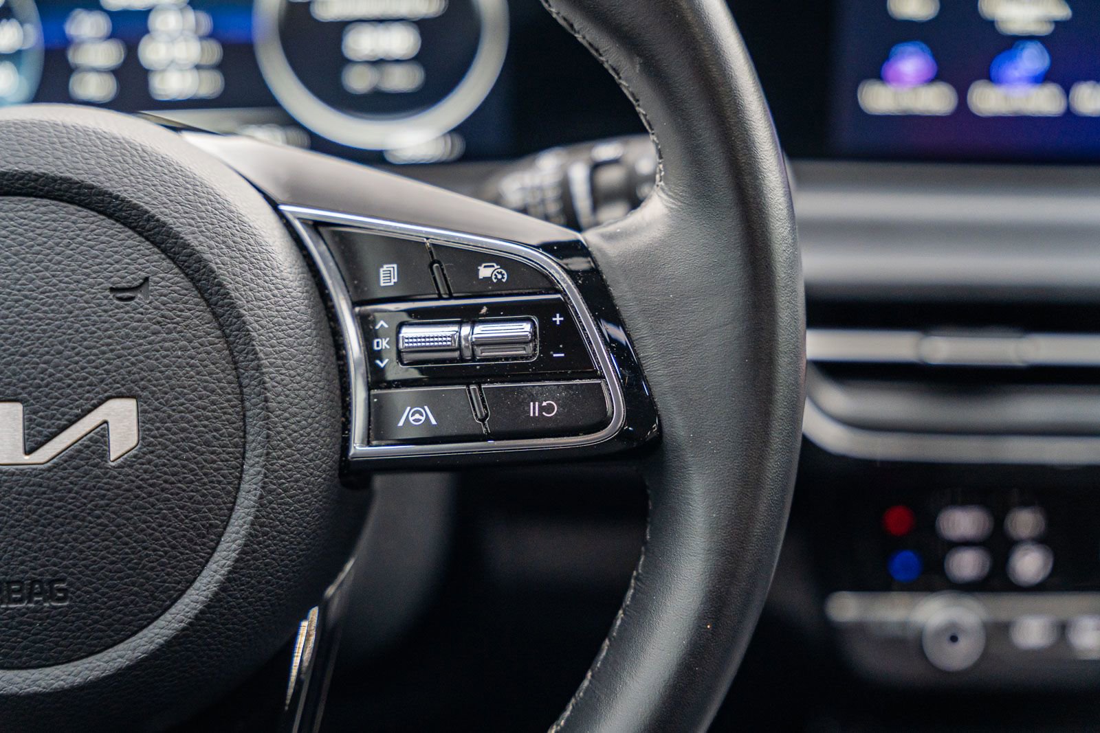 Used 2024 Kia Seltos S image 35