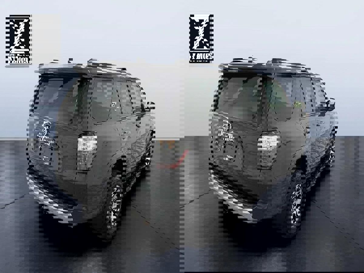 Used 2024 Toyota 4Runner TRD Off-Road image 6