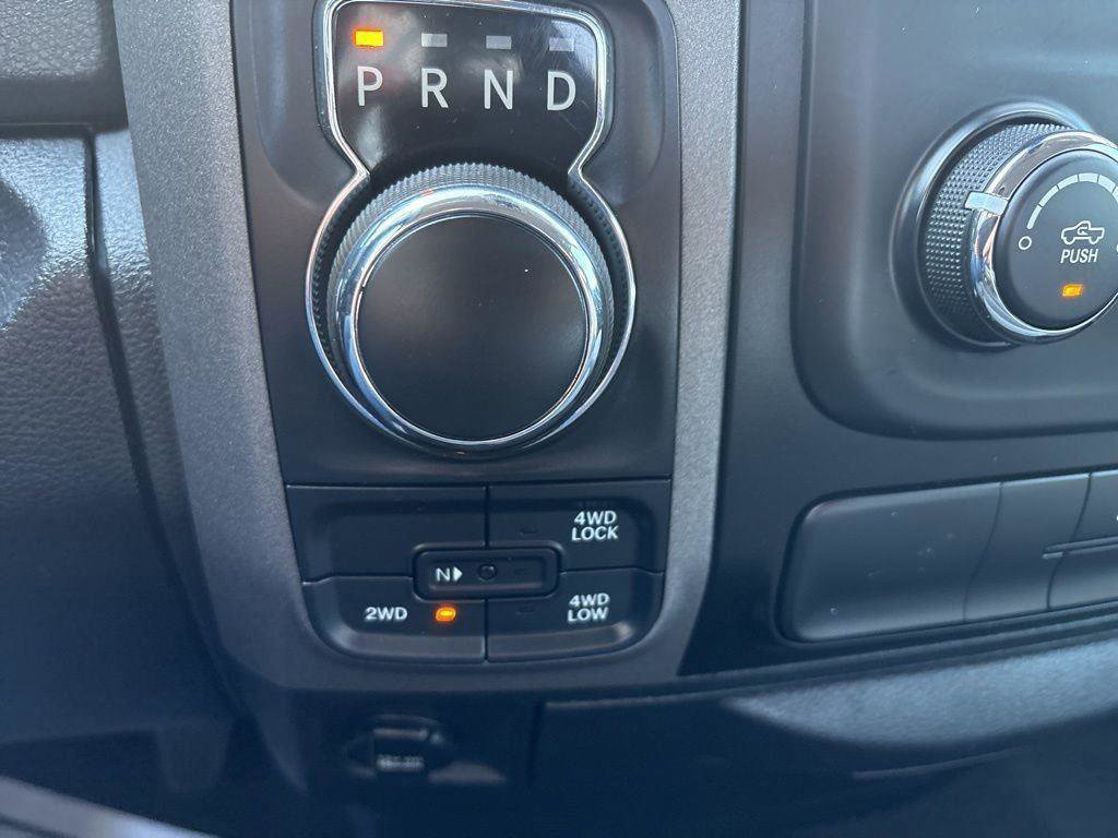 Used 2017 RAM 1500 Express w/ Express Value Package AWD/4WD image 22