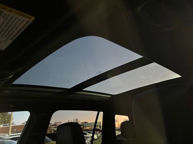 Used 2020 Cadillac XT6 Premium Luxury w/ LPO, Floor Liner Package image 26