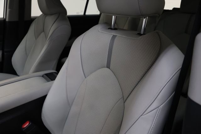 Used 2024 Toyota Grand Highlander Platinum image 70