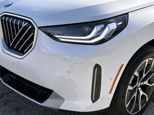 New 2026 BMW X3 xDrive30 image 9