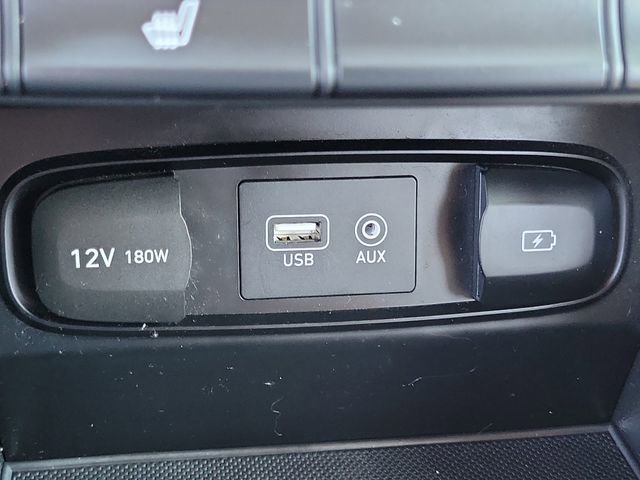 Used 2020 Hyundai Santa Fe SEL image 15