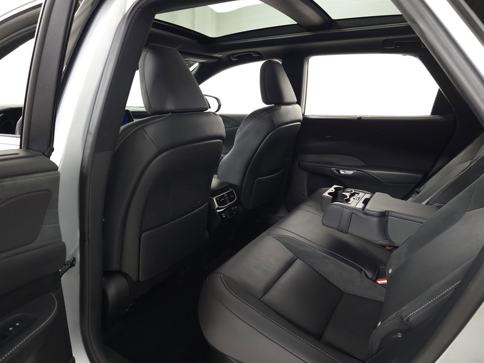 Certified 2023 Lexus RX 350 w/ Cold Area Package AWD/4WD image 36