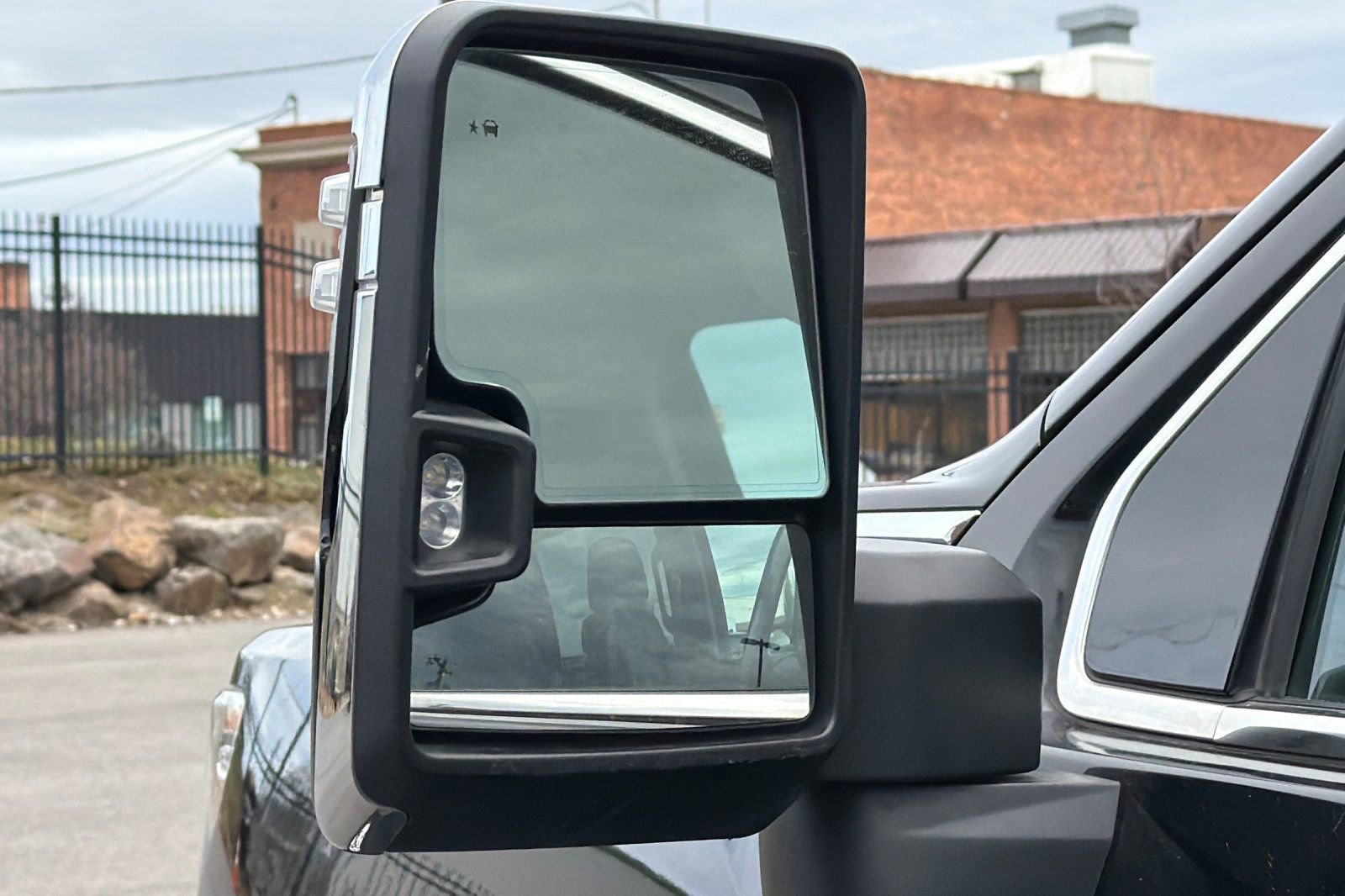 Used 2023 GMC Sierra 2500 Denali image 49