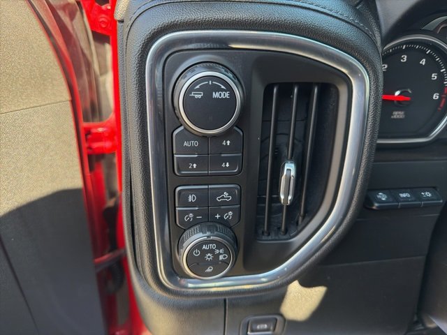 Used 2020 Chevrolet Silverado 2500 LTZ w/ LTZ Premium Package image 28