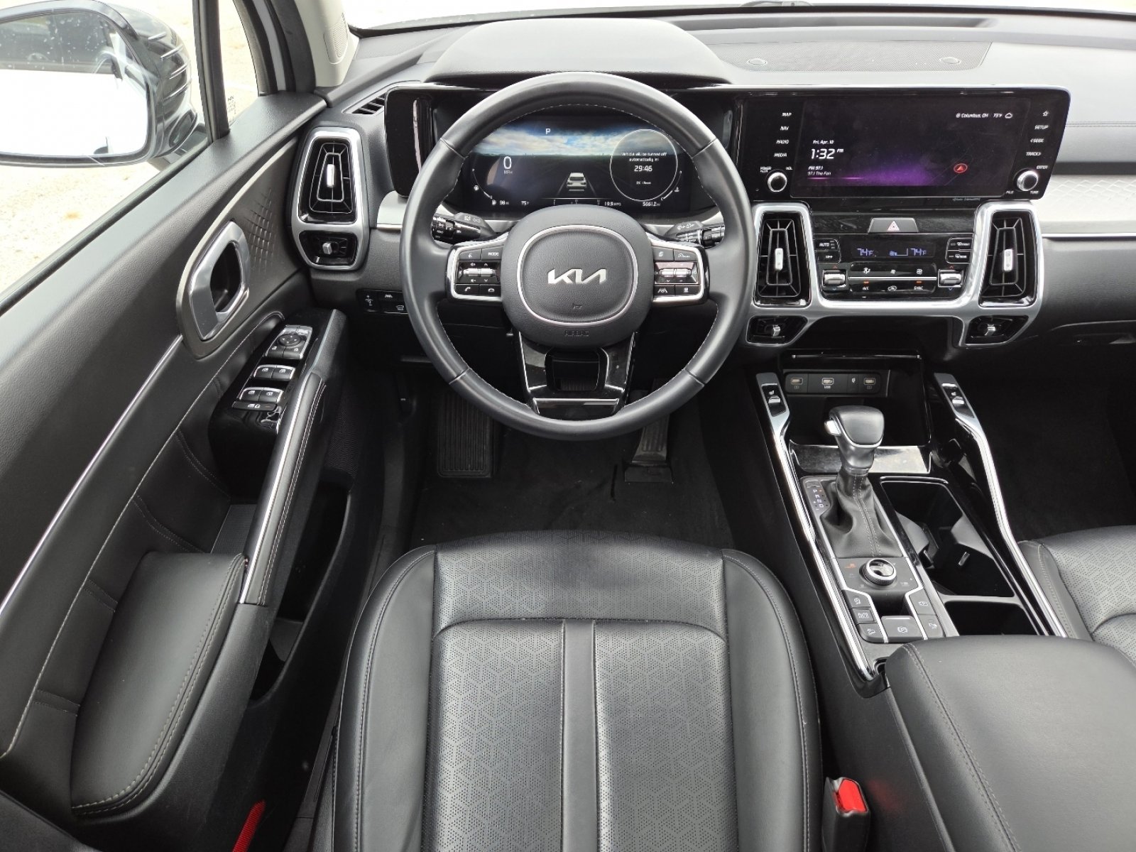 Used 2023 Kia Sorento SX image 25