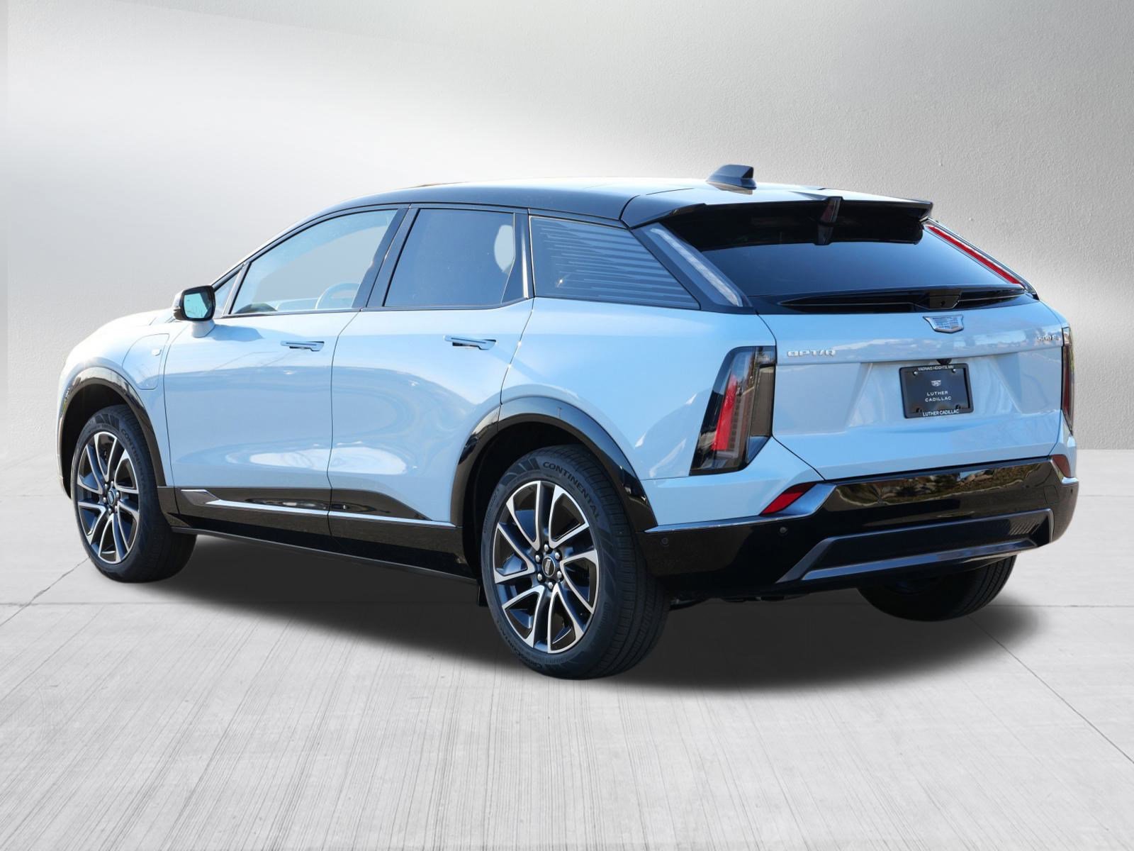 New 2026 Cadillac Optiq Sport 1 w/ LPO, Floor Liner Package image 4