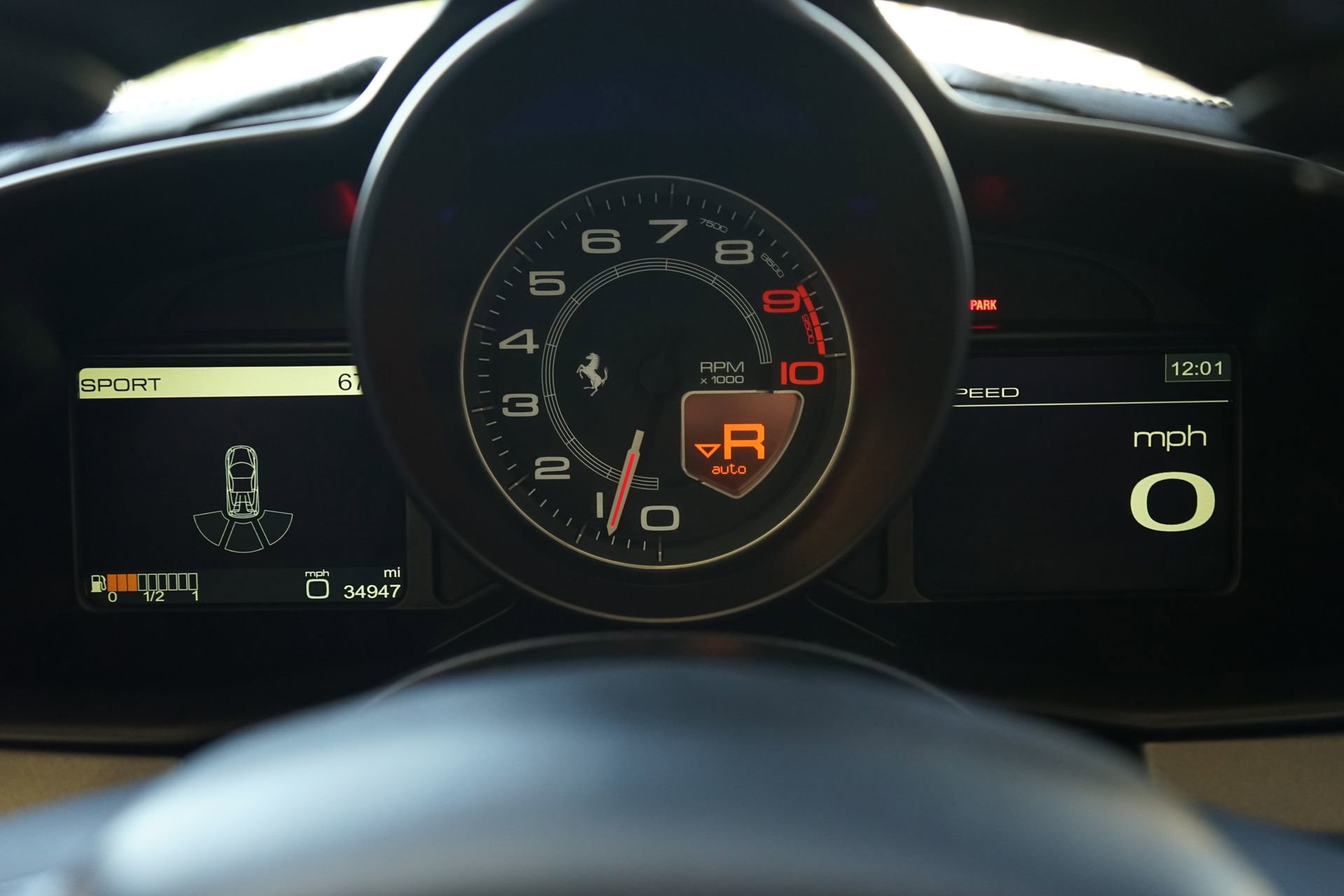 Used 2015 Ferrari 458 Spider image 15