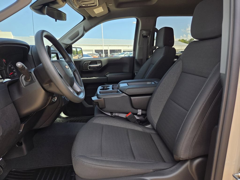 New 2026 Chevrolet Silverado 1500 Custom AWD/4WD image 13