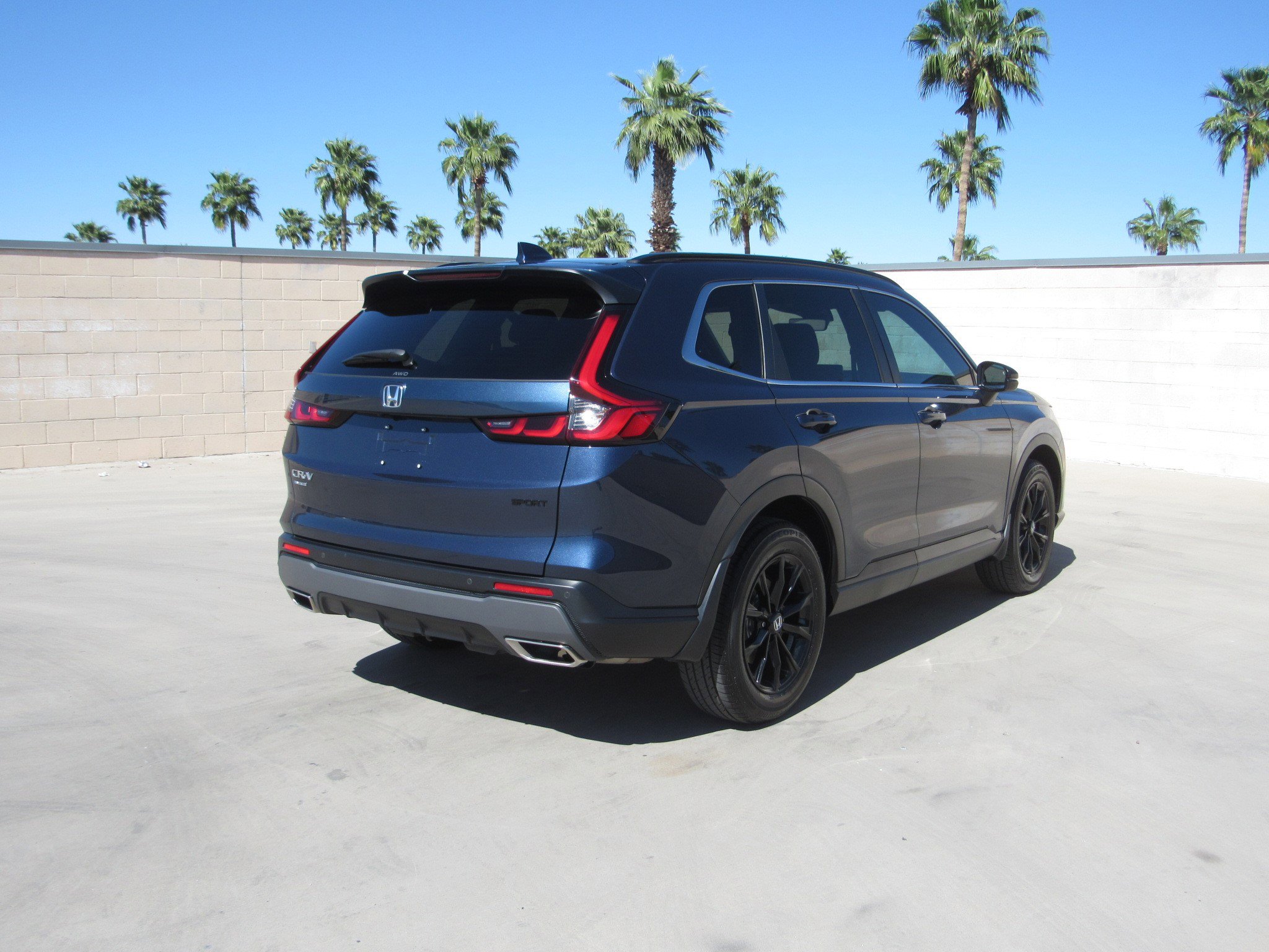 Used 2025 Honda CR-V Sport-L image 5