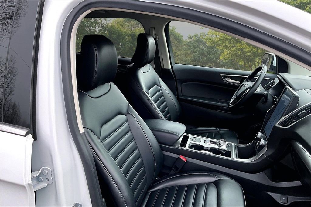 Used 2022 Ford Edge SEL w/ Convenience Package AWD/4WD image 7