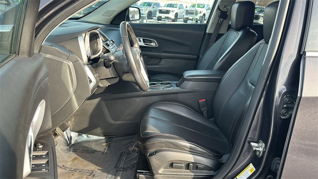 Used 2016 Chevrolet Equinox LTZ w/ Enhanced Convenience Package image 14