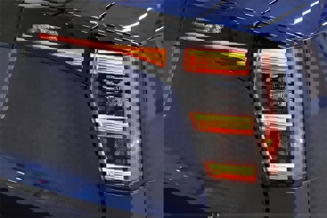 Used 2025 Nissan Kicks SV image 12