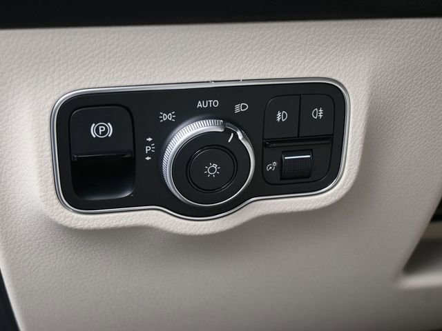 New 2026 Mercedes-Benz GLB 250 image 20