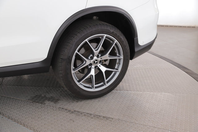 Used 2022 Mercedes-Benz GLC 300 4MATIC image 14