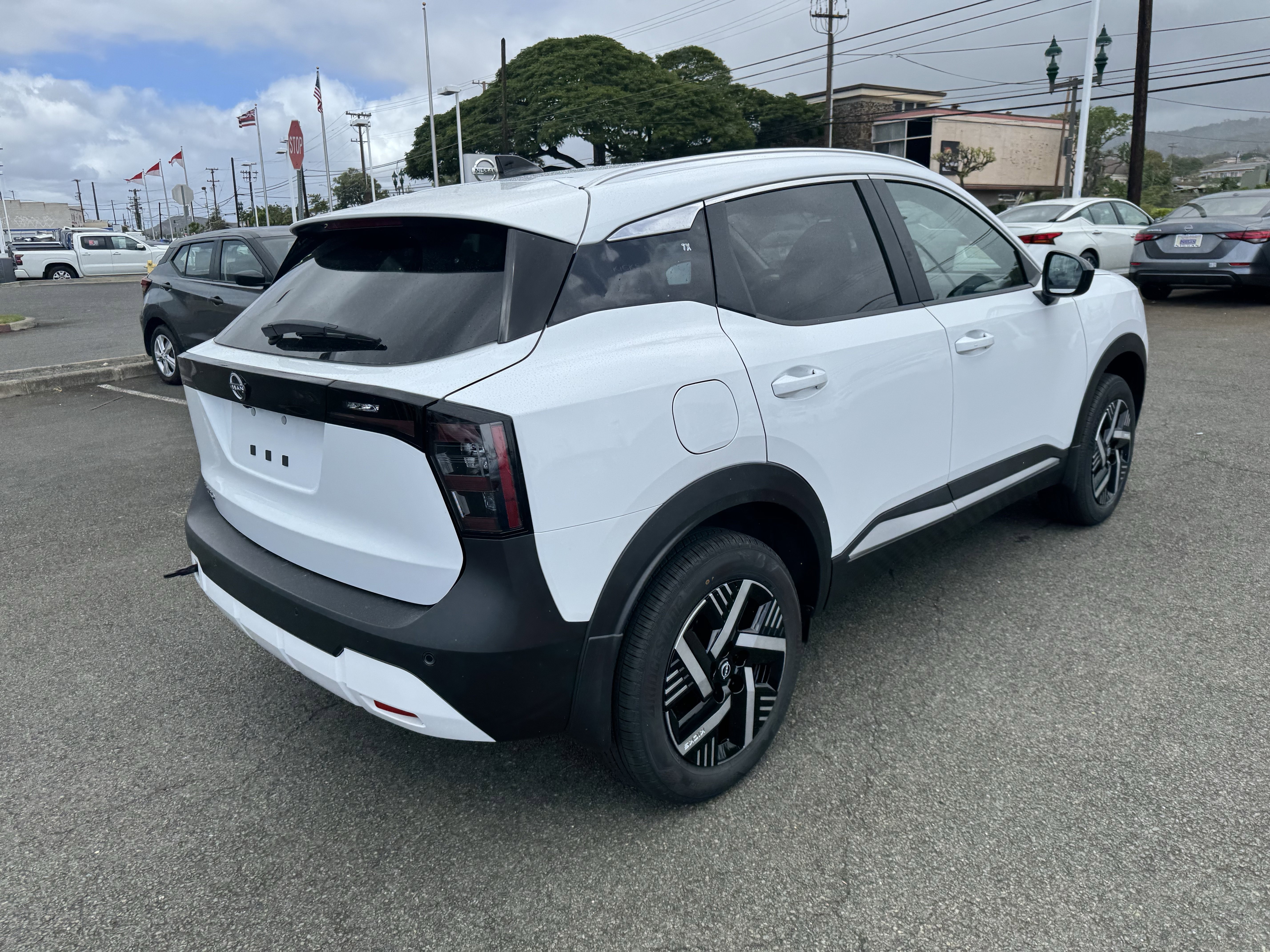 New 2026 Nissan Kicks SV image 3