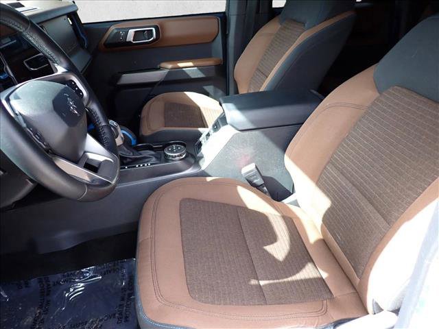 Used 2021 Ford Bronco Outer Banks AWD/4WD image 11