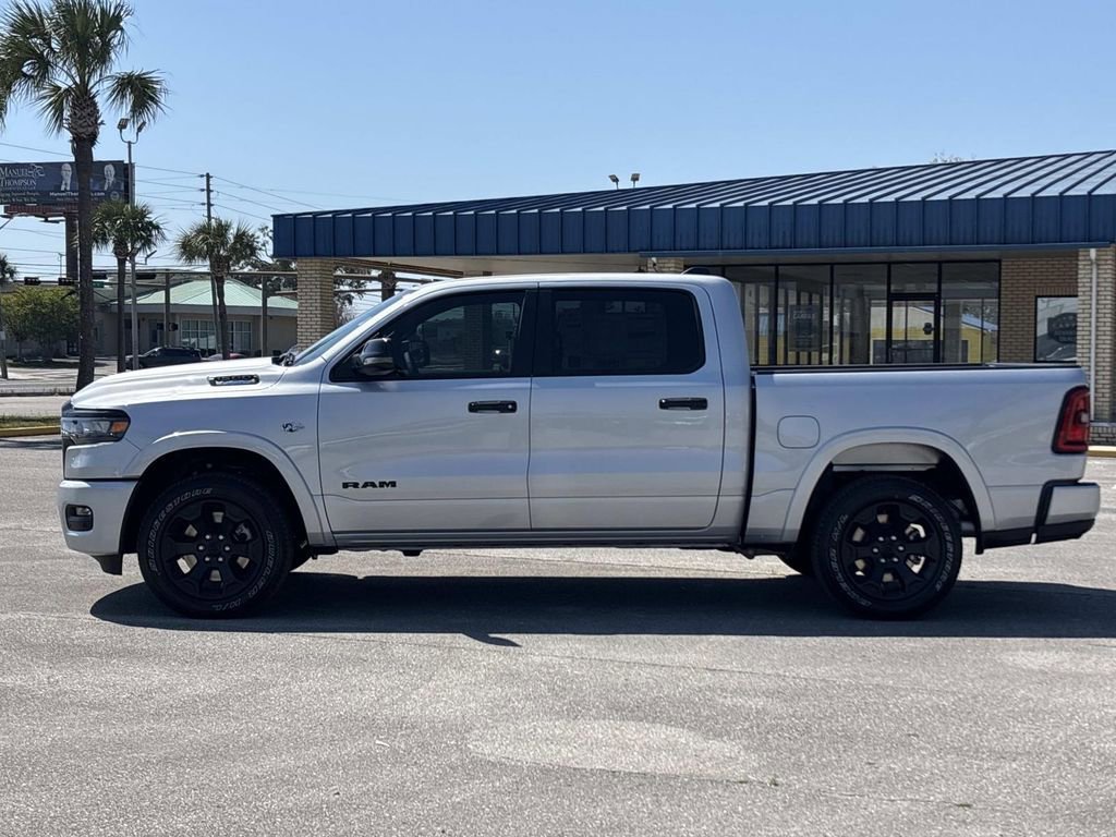 New 2026 RAM 1500 4x4 Crew Cab image 2