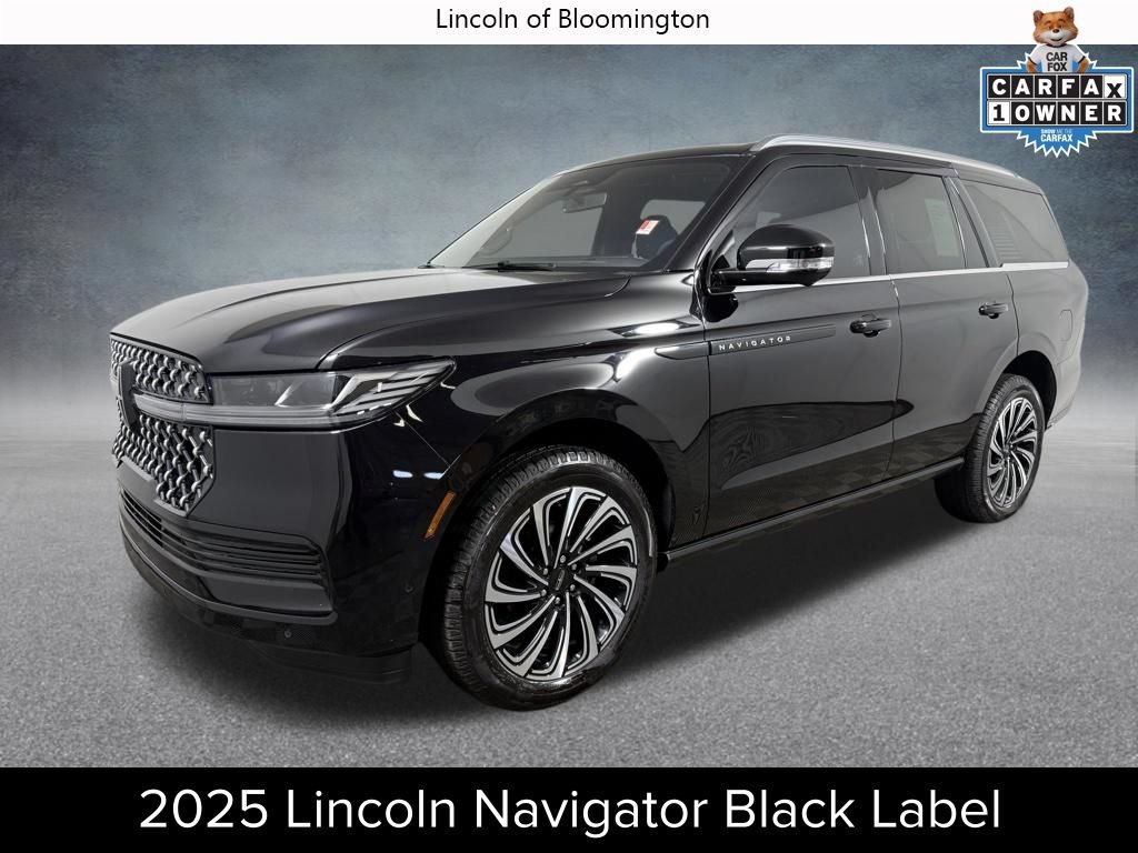 Used 2025 Lincoln Navigator Black Label AWD/4WD image 1