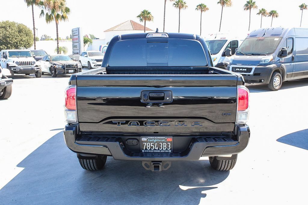 Used 2021 Toyota Tacoma TRD Sport w/ Technology Package RWD image 8