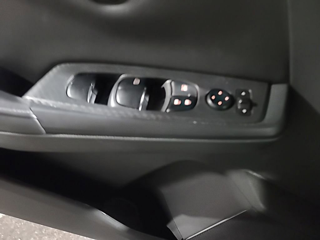 Used 2024 Nissan Sentra S image 5