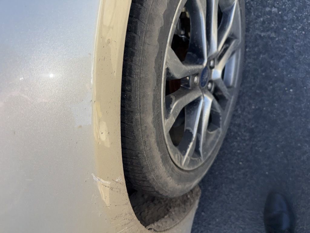 Used 2019 Ford Fusion Titanium image 18