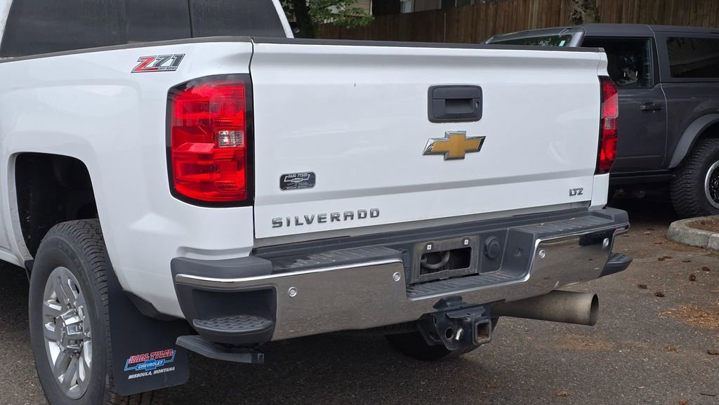 Used 2017 Chevrolet Silverado 3500 LTZ w/ Duramax Plus Package AWD/4WD image 13