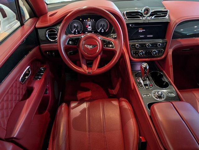 Used 2022 Bentley Bentayga Speed image 9